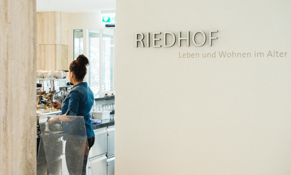 Riedhof_big_01